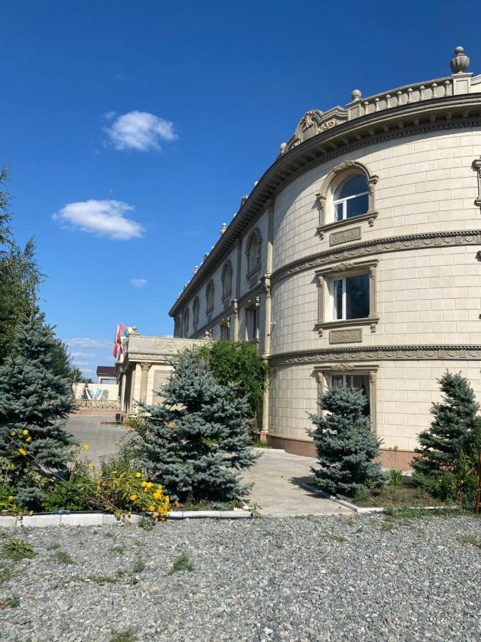 Hotel Astam Kostanay Exterior photo